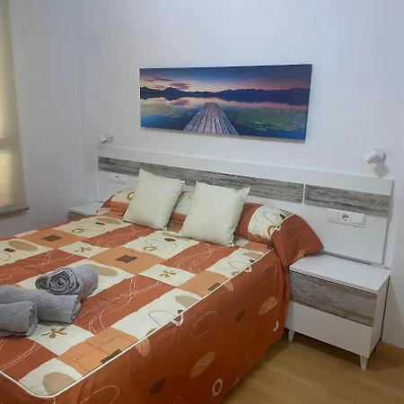 Balerma Playa. Calle Santa Elena Apartamento El Ejido